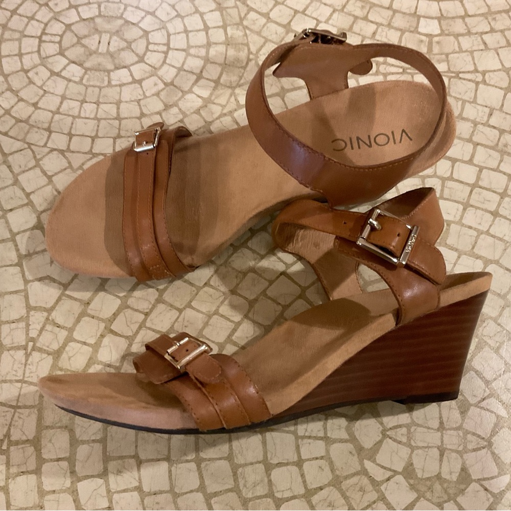 Vionic Brown Leather Strappy Wedge Sandals, Size 7.5 - Picture 2 of 7